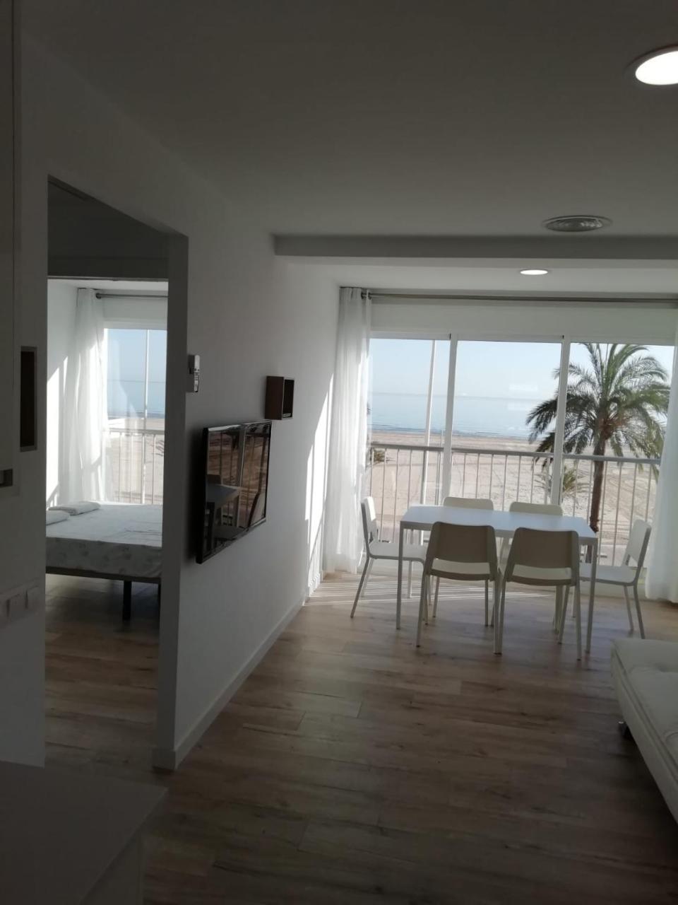 Infante Primera Linea Gandia Playa Solo Familias Playa de Gandia Exterior photo